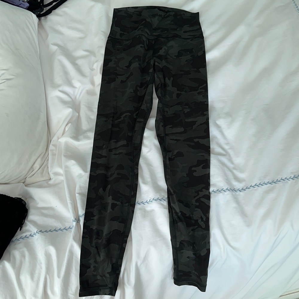Lululemon camo leggings